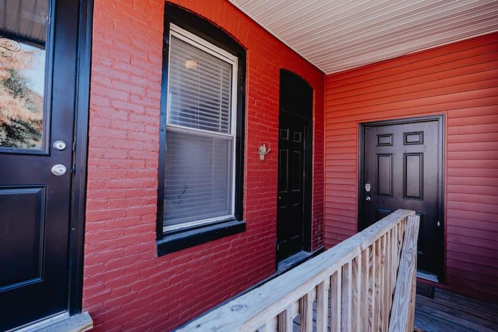 Апартаменты Chic 1Br Balcony & Laundry Soulard Сент-Луис Экстерьер фото